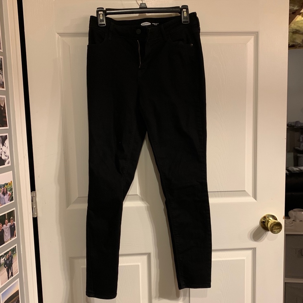 Women’s black jeans